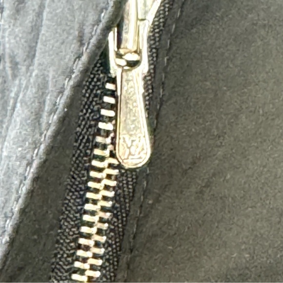 LOUIS VUITTON | Ruffle Trousers - Picture 11 of 13